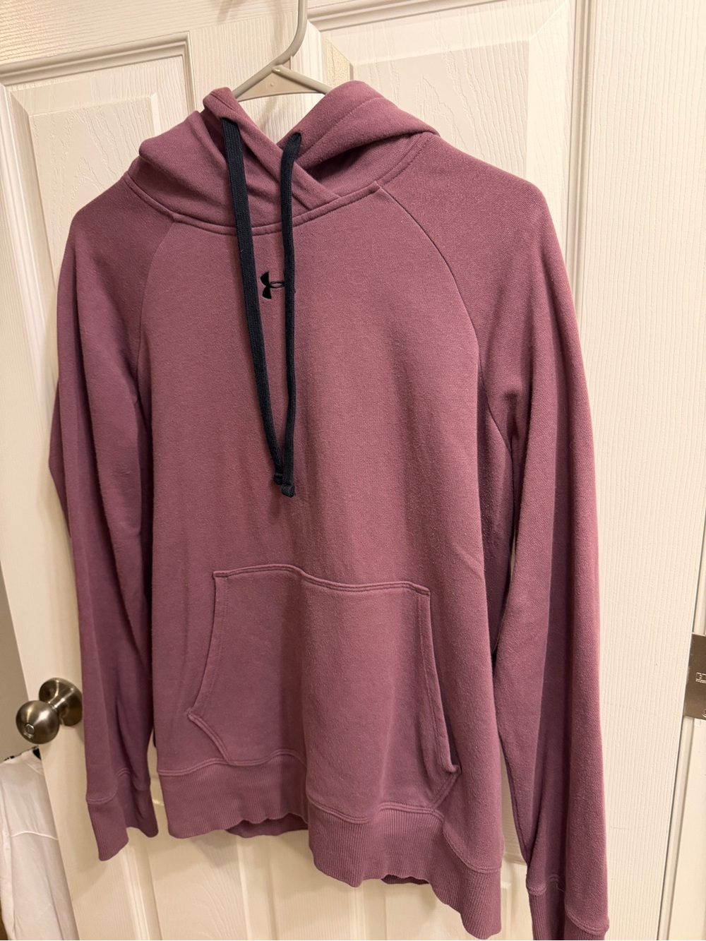 Under Armour Women’s Mauve Hoodie Sweatshirt